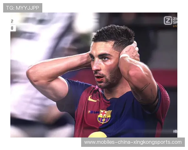 费兰托雷斯小范围技巧连做突破成功，巴萨边路链接顺畅